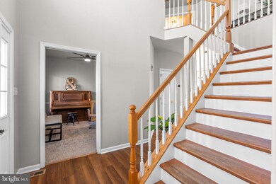 9240 Catterton Ct, Owings, MD 20736 - photo 6