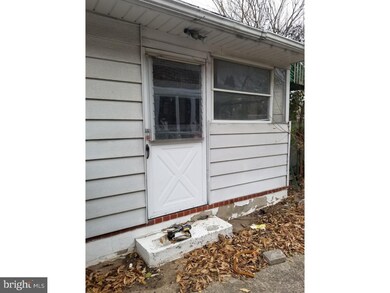 180 Washington St, Trenton, NJ 08611 - photo 2