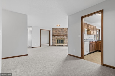 4273 Oakmede Lane-2.jpg