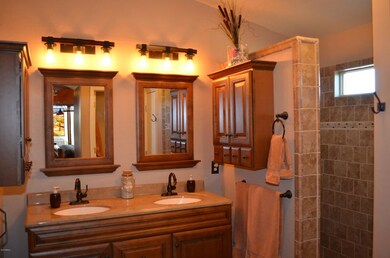 5 Master Bath