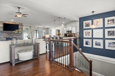 406 Raef Rd, Downs, IL 61736 - photo 6