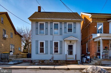 204 Park St, Waynesboro, PA 17268 - photo 2
