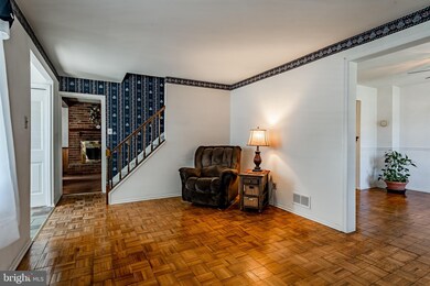 4201 Merrybells Ct, Reading, PA 19605 - photo 6