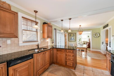 14 Allen Ave, Falmouth, MA 02540 - photo 6