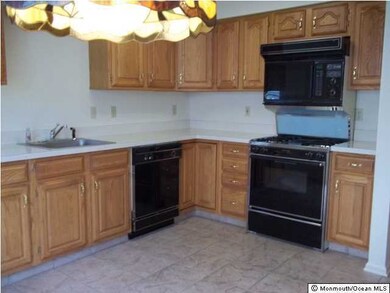 1593 Sweetbay Dr, Toms River, NJ 08755 - photo 4