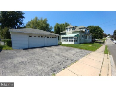 1721 Shallcross Ave, Folcroft, PA 19032 - photo 3