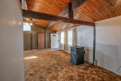 Livingroom-4 (1)