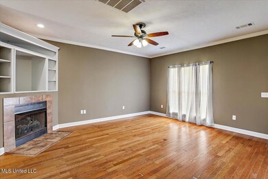 06-204 Greenfield Ln