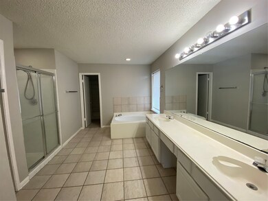 4005 Ivywood Dr, Pearland, TX 77584 - photo 7