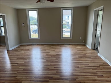 2221 Charleston Ave, Mattoon, IL 61938 - photo 5