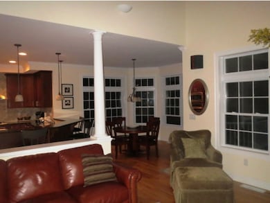 393 Sycamore St, Shelburne, VT 05482 - photo 5