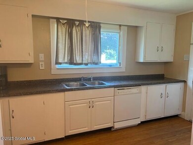 126 Scott Ave, Castleton On Hudson, NY 12033 - photo 4