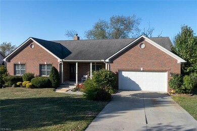 1181 Windward Ln, Kent, OH 44240 is a GORGEOUS 4 B