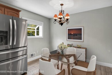 522 Roxbury Rd, Belford, NJ 07718 - photo 4