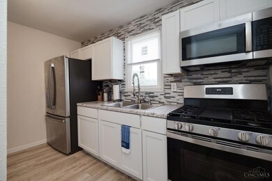 2012 Carolina St, Middletown, OH 45044 - photo 6