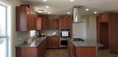 Kitchen 1
