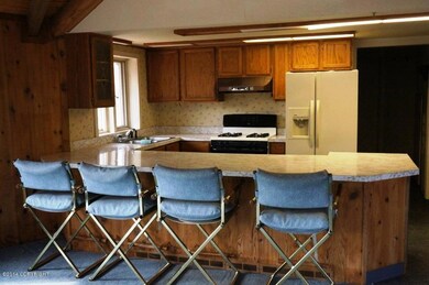 Kitchen With Large Counter Space