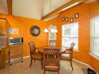 4317 S Narcissus Ave, Broken Arrow, OK 74011 - photo 5