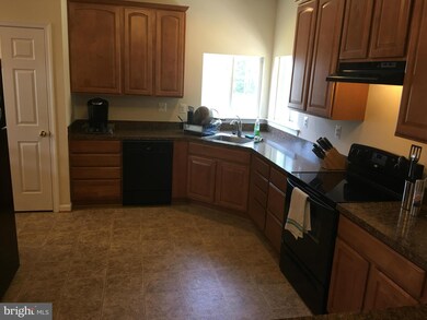 20895 Governors Mill Ct, Great Mills, MD 20634 - photo 7