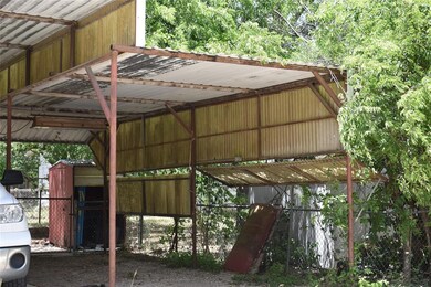 106 Wren Ct, Cleburne, TX 76033 - photo 5