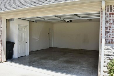 2206 Riverwood Dr, Weatherford, TX 76087 - photo 4