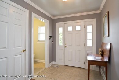 12 Lone Oak Way unit 2810, Eatontown, NJ 07724 - photo 3
