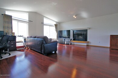 Vaulted Living Rom
