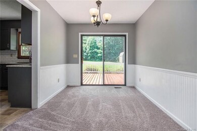 119 River Bank Rd, Statesville, NC 28625 - photo 4