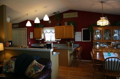 1206 Comstock unit 35, Marshall, MI 49068 - photo 5