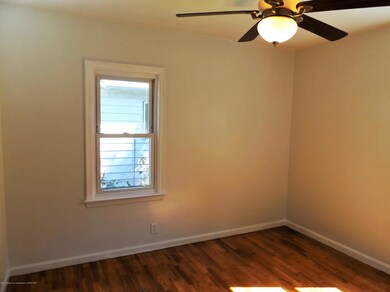 321 W Berry Ave, Lansing, MI 48910 - photo 3