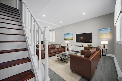 423 2nd St, Donora, PA 15033 - photo 6