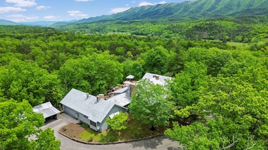 388 Hemlock Ridge LN, Catawba,VA