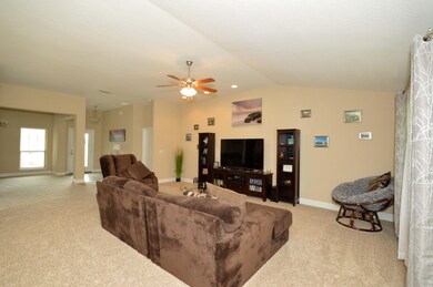 family room to foyer