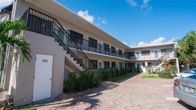 2621 NE 1st St unit 10, Pompano Beach, FL 33062 - photo 6