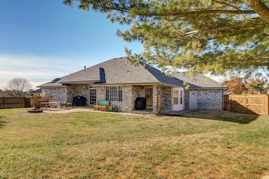 412 S Bryant St, Nixa, MO 65714 - photo 3