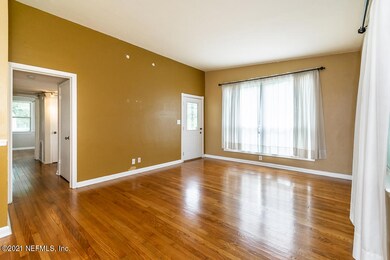 3823 Rendale Dr N, Jacksonville, FL 32210 - photo 5