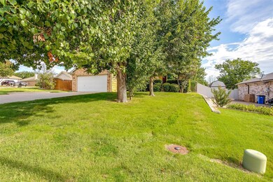 326 Alpine Dr, Weatherford, TX 76086 - photo 3