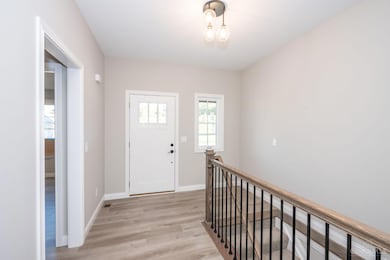 1319 Peregrine Way, Hamilton, OH 45013 - photo 2