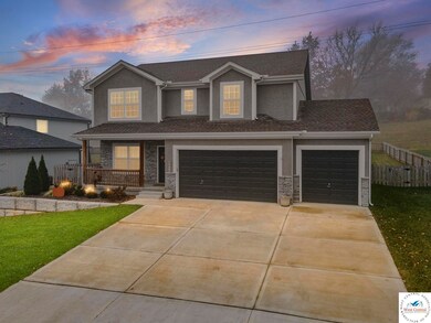 2413 SE Creek Ridge Ct, Blue Springs, MO 64014 - photo 7