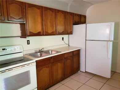 274 SW 9th St unit 2, Dania, FL 33004 - photo 4