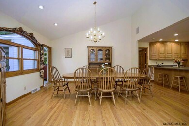 48 Mccormack Rd, Slingerlands, NY 12159 - photo 5