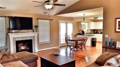 1770 Riverstone Dr, Lincolnton, NC 28092 - photo 5