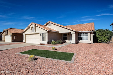 7664 W Redfield Rd, Peoria, AZ 85381 - photo 2