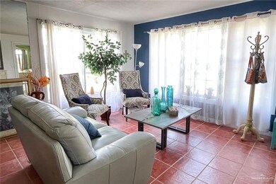 1100 S Val Verde Rd, Donna, TX 78537 - photo 4