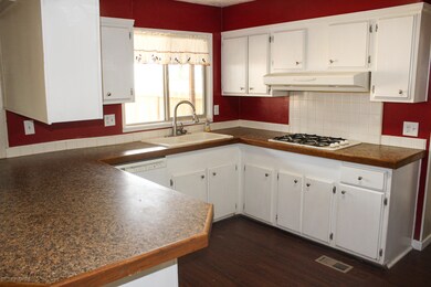 480 S Oak St, La Barge, WY 83123 - photo 3