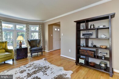 2804 N Harrison St, Arlington, VA 22207 - photo 4