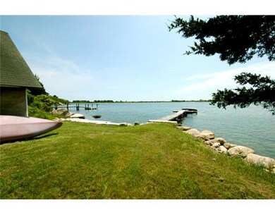 Waterfront/Dock/Pier.
