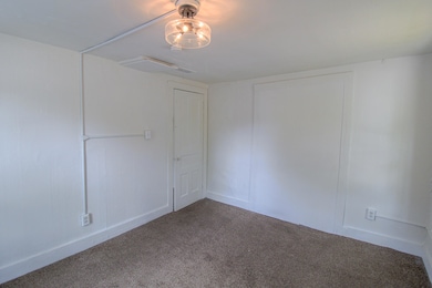 1208 Princeton Ave, Kalamazoo, MI 49007 - photo 5