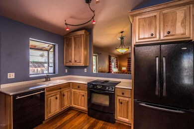 2123 W. Isthmus Loop-6.jpg