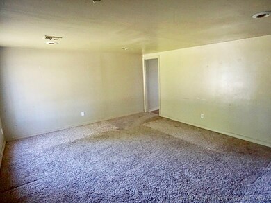 322 E South St, Tahlequah, OK 74464 - photo 7